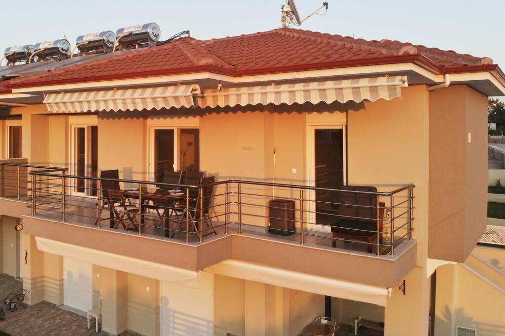 ניקיטי Orange Apartment מראה חיצוני תמונה