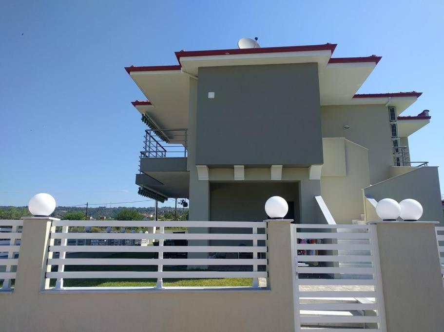 ניקיטי Orange Apartment מראה חיצוני תמונה